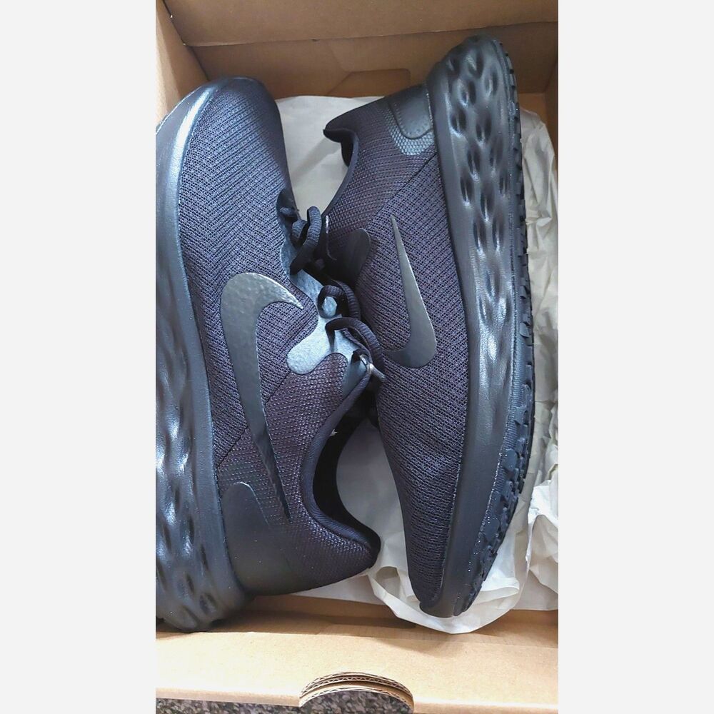 Nike Revolution 6 NN Women’s Size 11 Black Running Shoes New In Box Next Nature